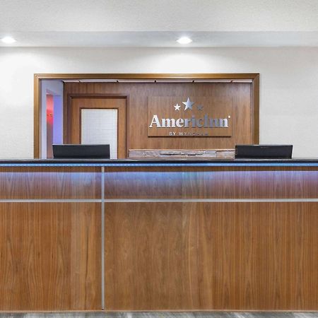 Americinn By Wyndham Pella Bagian luar foto