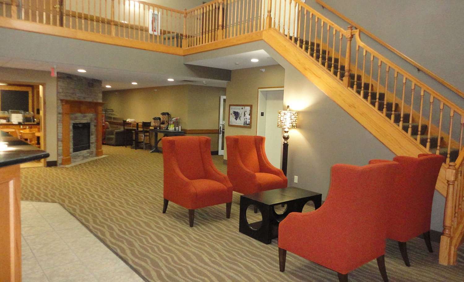 Americinn By Wyndham Pella Bagian luar foto